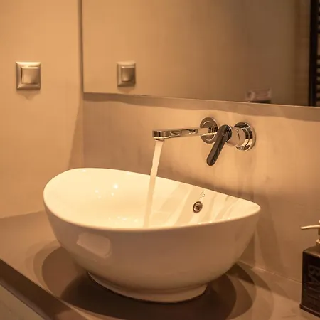 Venmar Luxury House